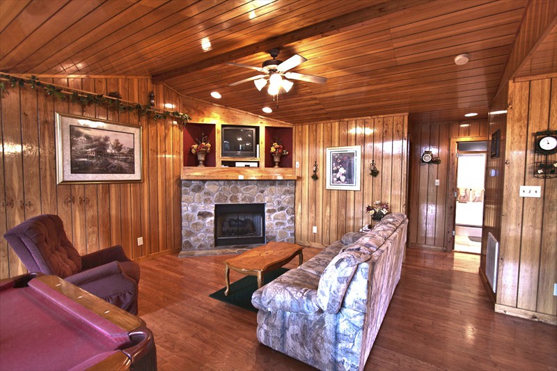 Great_Room_Fireplace